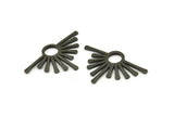 Siyah Güneş Kolye, 2 Oksitlenmiş Siyah Pirinç Çekiçlenmiş Güneş Kolye (36x23x1,7 mm) N1267