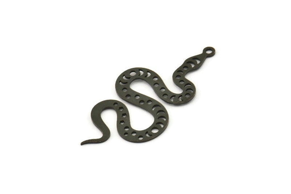 Siyah Yılan Tılsımı, 1 Halkalı 6 Oksitlenmiş Siyah Pirinç Yılan Kolye Ucu, Tılsımlar, Bulgular (42x19x0,60 mm) A5948