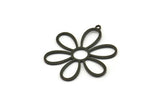Siyah Çiçek Tılsımı, 1 Halkalı 4 Oksitlenmiş Siyah Pirinç Çiçek Şeklinde Tılsım, Tılsım Kolye Uçları (32x27x0,80 mm) SMP0769 A6229