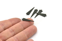 Black Triangle Charm, 12 Oxidized Black Brass Triangle Charms With 1 Loop (22.5x7x0.80mm) E089