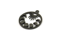 Ay Evreleri Tılsımı, 2 Oksitlenmiş Siyah Pirinç Hilal Evreleri Tılsımı, 1 Halka, Kolye Uçları, Bulgular (25x22x2,2 mm) N1633