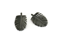 Siyah Yaprak Tılsımı, 1 Halkalı 4 Oksitlenmiş Siyah Pirinç Yaprak Tılsımı, Küpeler, Bulgular (21x13x1mm) N1207