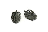 Siyah Yaprak Tılsımı, 1 Halkalı 4 Oksitlenmiş Siyah Pirinç Yaprak Tılsımı, Küpeler, Bulgular (21x13x1mm) N1207
