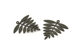 Siyah Yaprak Tılsımı, 1 Döngülü 6 Oksitlenmiş Siyah Pirinç Akasya Yaprağı Tılsımı, Bulgular (25x25x0,60 mm) A4354