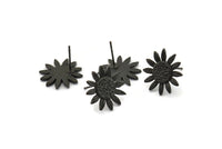 Siyah Ayçiçeği Küpe, 2 Oksitlenmiş Siyah Pirinç Ayçiçeği Küpe (15 mm) N1341