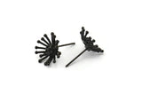 Siyah Çiçek Küpe, 4 Oksitlenmiş Siyah Pirinç Taraxacum Çivi Küpe (14 mm) N1182