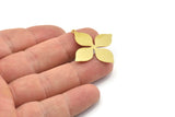 Brass Flower Charm, Raw Brass Dangle Pendants, Flower Earrings With 1 Loop (34x32x0.60mm) SMP1593