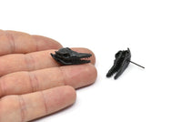 Black Crocodile Earring, 2 Oxidized Black Brass Crocodile Stud Earrings (27x10mm) N0961