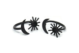 Black Ring Settings, 2 Oxidized Black Brass Moon And Sun Ring With 1 Stone Setting - Pad Size 4mm N1066