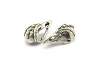 Tiny Bird Skull, Antique Silver Plated Brass Bird Skull Pendants, Brass Skull Charm (24x12x11mm) N2593