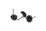 Siyah Çiçek Küpe, 1 Döngülü 4 Oksitlenmiş Siyah Pirinç Taraxacum Çivi Küpe (10 mm) N1177