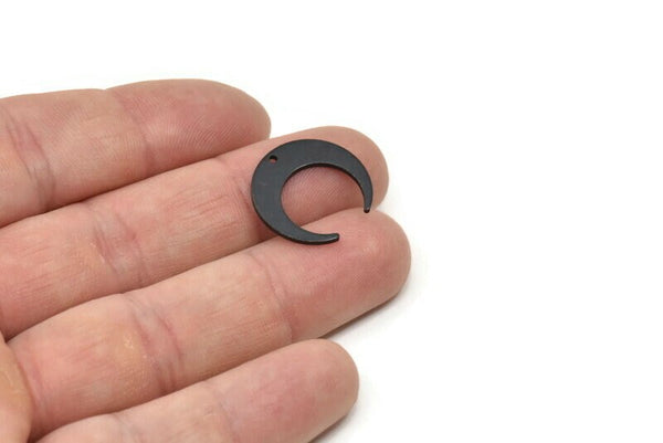 Siyah Ay Tılsımı, 1 Delikli 6 Oksitlenmiş Siyah Pirinç Hilal Tılsımı (18x5x1mm) M03415