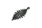 Siyah Yaprak Tılsımı, 1 Döngülü 12 Oksitlenmiş Siyah Pirinç Akasya Yaprağı Tılsımı, Bulgular (27x13x0,60 mm) A4779