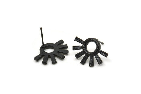 Siyah Papatya Küpe, 2 Çekiçlenmiş Oksitlenmiş Siyah Pirinç Küçük Çiçek Küpe (18x13x1,2 mm) N1185