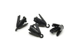Siyah Çiçek Tılsımı, 1 Döngülü 4 Oksitlenmiş Siyah Pirinç Çiçek Tılsımı, Bulgular (14x10mm) N1234