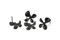 Siyah Çiçek Küpe, 4 Oksitlenmiş Siyah Pirinç Çiçek Küpe (17 mm) N1197