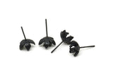 Siyah Çiçek Küpe, 4 Oksitlenmiş Siyah Pirinç Çiçek Küpe (9 mm) N1934