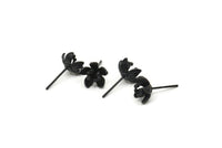 Siyah Çiçek Küpe, 4 Oksitlenmiş Siyah Pirinç Çiçek Küpe (9 mm) N1934