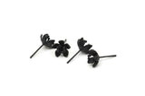 Siyah Çiçek Küpe, 4 Oksitlenmiş Siyah Pirinç Çiçek Küpe (9 mm) N1934