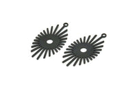 Siyah Güneş Tılsımı, 1 Döngülü 12 Dokulu Oksitlenmiş Siyah Pirinç Güneş Tılsımı (26x14x0,60 mm) D1537