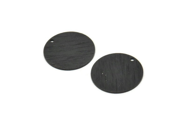 Siyah Yuvarlak Charm, 1 Delikli 4 Dokulu Oksitlenmiş Siyah Pirinç Yuvarlak Charm, Boşluklar (18x0,80 mm) M02848