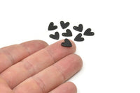 Siyah Kalp Tılsımı, 1 Delikli 24 Dokulu Oksitlenmiş Siyah Pirinç Kalp Tılsımı (8x1mm) M02170