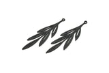 Siyah Yaprak Tılsımı, 1 Halkalı 6 Oksitlenmiş Siyah Pirinç Yaprak Tılsımı, Tılsım Kolye Uçları (48x15x0,60 mm) A3458