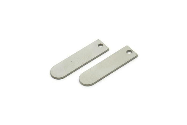 Çelik Geometrik Charm, 1 Delikli Paslanmaz Çelik D Şeklinde Boşluklar (19x5x0,80 mm) A5820