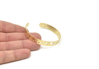 Brass Heart Bracelet, Raw Brass Flat Heart Patterned Bracelet, Bracelet Findings, Bangle Findings (157x8x1mm) SMP2009