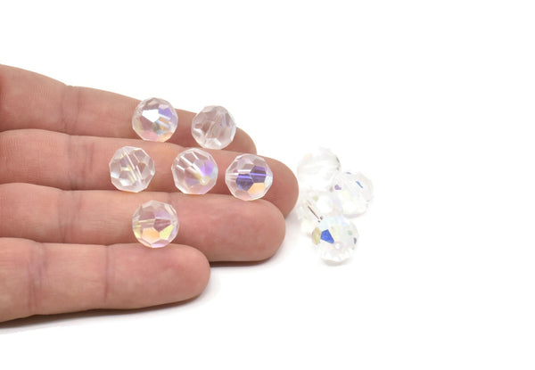 Vintage Faceted Bead, 12 Vintage Glass Faceted Clear Beads  (12x11mm) T065