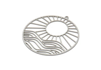 Steel Round Charm, Stainless Steel Rising Sun Patterned Round Shaped Charms With 1 Loop, Charm Pendants (41x38.5x0.80mm) SMP2059