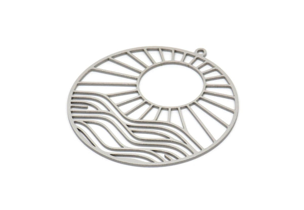 Steel Round Charm, Stainless Steel Rising Sun Patterned Round Shaped Charms With 1 Loop, Charm Pendants (41x38.5x0.80mm) SMP2059