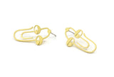Brass Face Earring, 8 Raw Brass Paperclip Shaped Stud Earrings (30x15x0.80mm) A5734