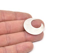 Silver Moon Charm, 6 Textured Antique Silver Plated Brass Horn Charms With 2 Holes (30x13.5x0.50mm) D1107