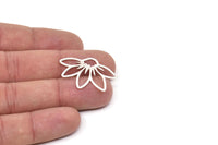 Silver Flower Charm, 8 Antique Silver Plated Brass Flower Charms, Charm Pendants, Findings (33x22x0.60mm) A5007