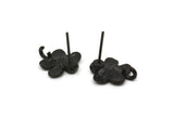 Siyah Çiçek Küpe, 1 Döngülü 4 Oksitlenmiş Siyah Pirinç Çiçek Küpe (13x11 mm) N2295