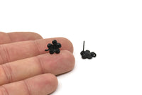 Siyah Çiçek Küpe, 1 Döngülü 4 Oksitlenmiş Siyah Pirinç Çiçek Küpe (13x11 mm) N2295