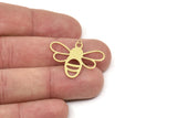 Brass Bee Charm, Raw Brass Bee Charms With 1 Loop, Bee Findings (25x30x0.60mm) SMP2522