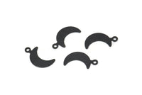 Siyah Ay Tılsımı, 50 Oksitlenmiş Siyah Pirinç Ay Tılsımı, bulgular (14x6mm) Brs 785 A0303