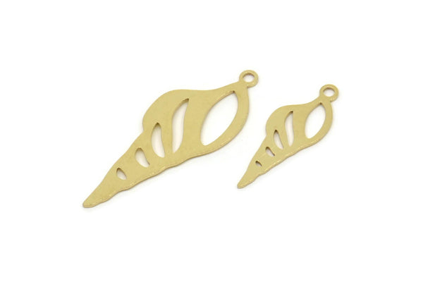 Brass Shell Charm, Raw Brass Sea Shell Shaped Charms With 1 Loop, Earring Findings (20/30x0.60mm) SMP2501