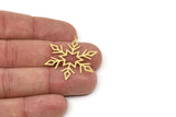 Brass Snowflake Charm, Raw Brass Snowflake Charms With 1 Loop, Charm Pendants, Findings (33x30.5x0.60mm) SMP2513