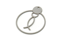 Steel Round Charm, Stainless Steel Fish Patterned Round Shaped Charms With 1 Hole, Geometric Findings (30x25x0.80mm) SMP2581