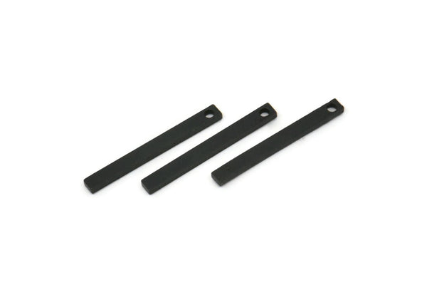 Siyah Minimalist Kolye, 1 Delikli 24 Oksitlenmiş Siyah Çubuk, Kolye Uçları (20x2x1mm) BS 1199--A0857