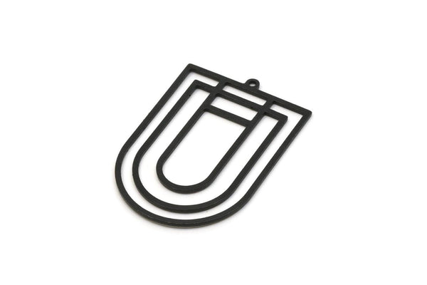 Siyah D Şeklinde Tılsım, 1 Halkalı 2 Oksitlenmiş Siyah Pirinç D Şeklinde Tılsım, Küpeler, Bulgular (35x24x0,80 mm) SMP1037 A6153