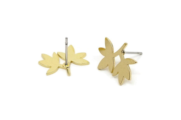 Brass Leaf Earring, 6 Raw Brass Tiny Leaf Stud Earrings (13x15x0.80mm) F039
