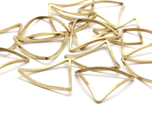 Brass Cambered Charm, 25 Raw Brass Cambered Triangles (19x19x19mm) Bs-1211