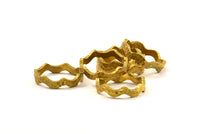 Brass Wavy Ring, 4 Raw Brass Wavy Ring (17.5mm) N0357