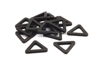 Black Triangle Charm - 12 Oxidized Brass Black Triangle Charms (17x2mm) D0017 S788