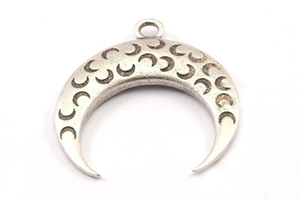Silver Moon Pendant, 2 Antique Silver Plated Brass Textured Horn Charms, Pendant, Jewelry Finding (27x8x3.55mm) N0239