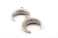 Silver Crescent Charm, 4 Antique Silver Plated Brass Textured Horn Charms, Pendant, Jewelry Finding (19x6x4.40mm) N0269